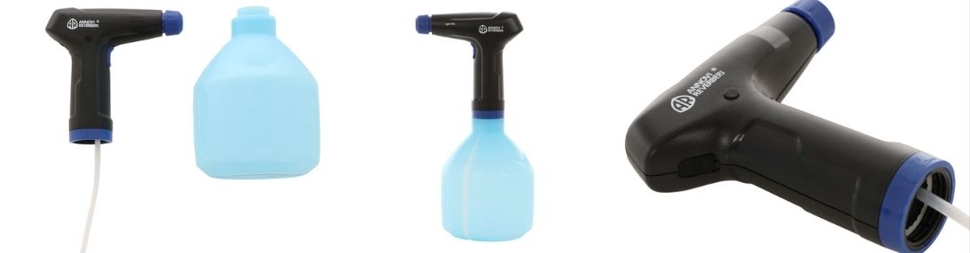Manual sprayers for agricultural treatments