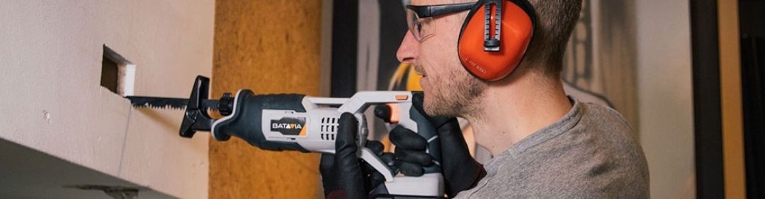 The best Batavia cordless jigsaws on offer at AgriEuro