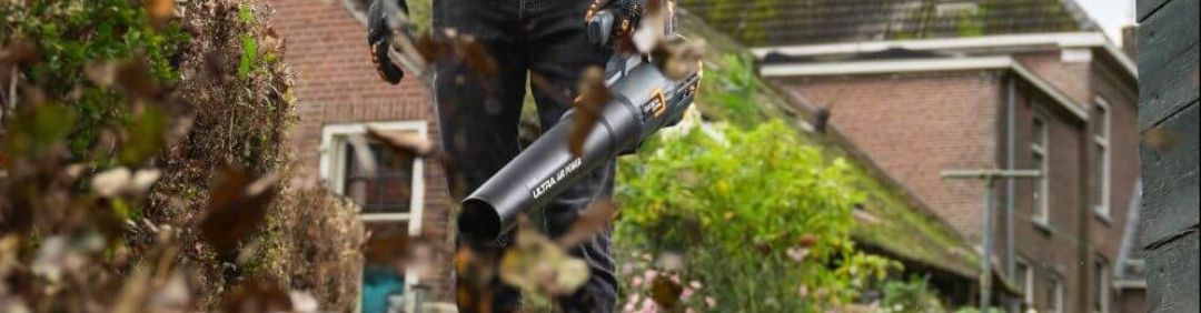 Batavia leaf blowers and garden vacuums The best Batavia leaf blowers and garden vacuums on offer at AgriEuro