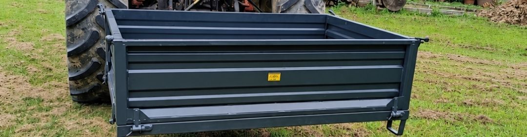 The best BlackStone tractor transport boxes on offer at AgriEuro