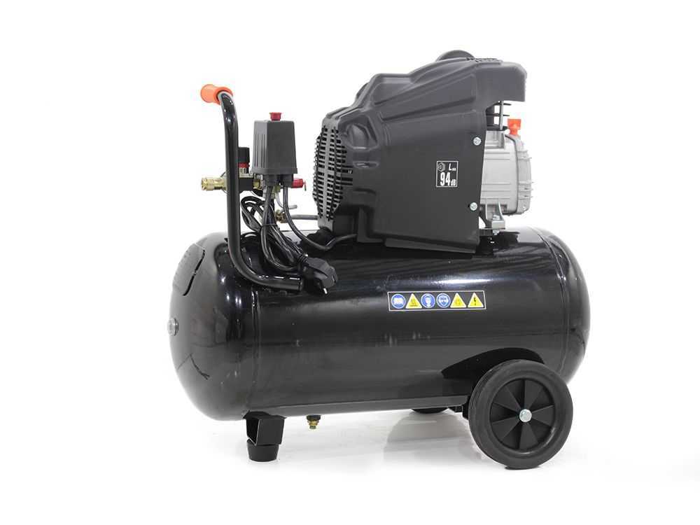 https://www.agrieuro.co.uk/share/media/images/products/insertions-h-big/11615/black-decker-bd-205-50-electric-air-compressor-2-hp-motor-50-l-black-decker-bd-205-50-electric-air-compressor--11615_0_1509635530_IMG_0170.JPG