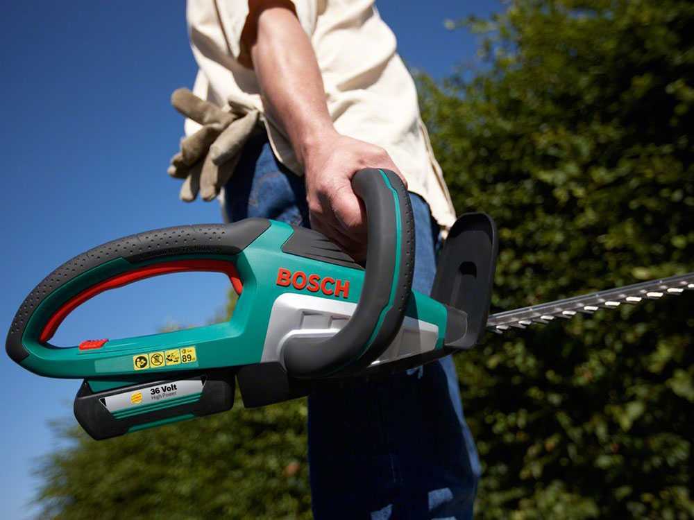 Bosch store tree cutter