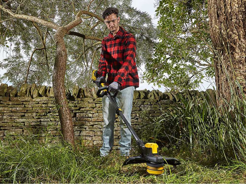 Black and decker weed eater battery 18v deals