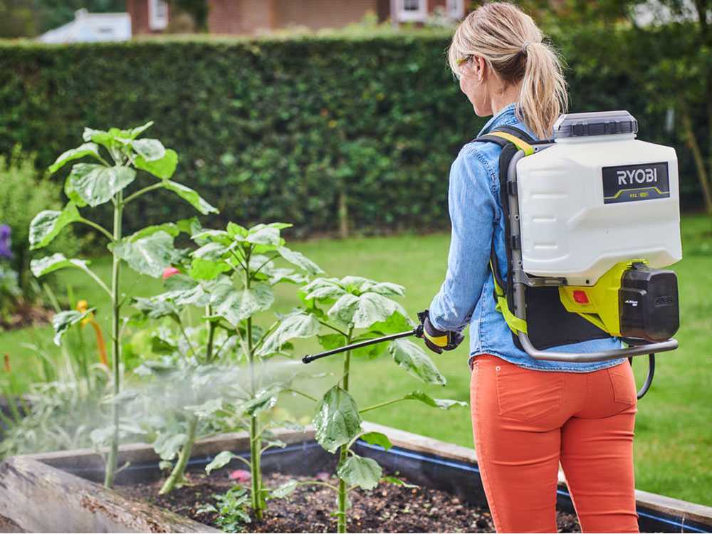 Ryobi battery 2025 weed sprayer