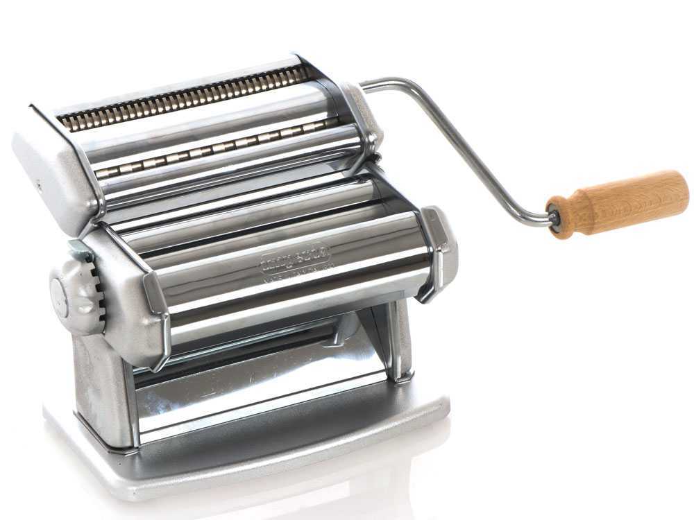 https://www.agrieuro.co.uk/share/media/images/products/insertions-h-big/34355/imperia-ipasta-limited-edition-pasta-maker-hand-operated-machine-for-homemade-pasta-imperia-ipasta-limited-edition--34355_3_1651732711_IMG_627370e7eb137.jpg