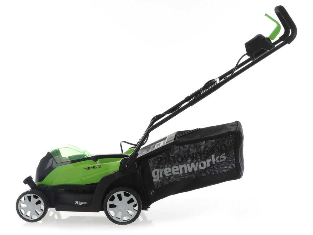 Greenworks G48LM36 48V Battery powered Lawn Mower 36 cm Cutting Width BATTERY AND BATTERY CHARGER NOT INCLUDED