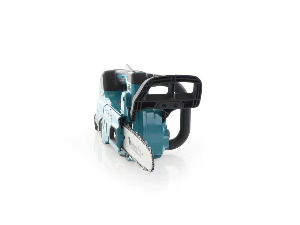 Makita UC002G 40V 4Ah Battery-powered Electric Chainsaw 25 cm Blade