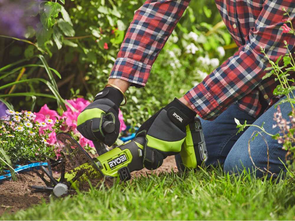 Ryobi one outlet plus battery charger