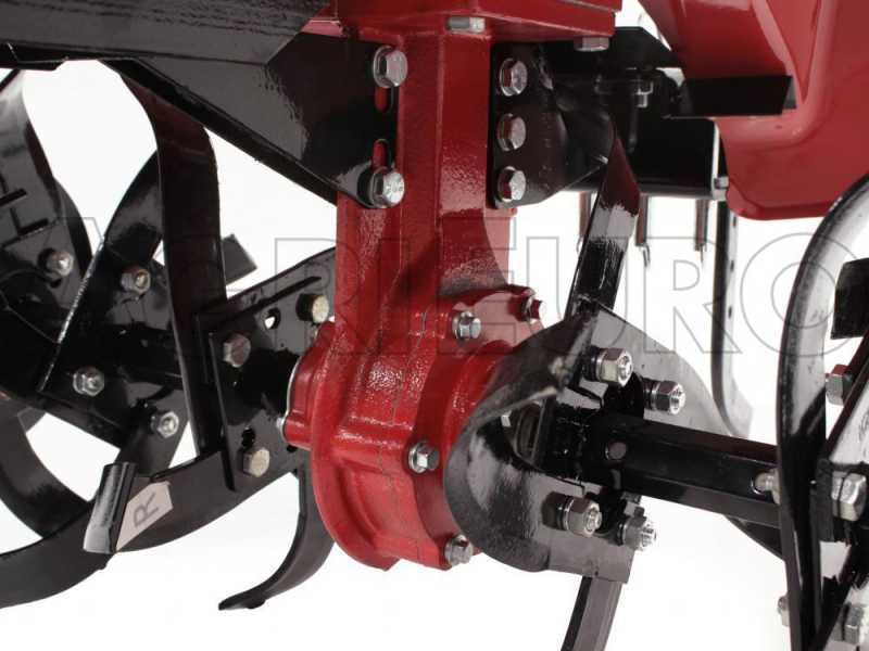 GeoTech-Pro PGT 900 - 7 HP petrol-driven rotary tiller with 2+1 gearbox and gear transmission