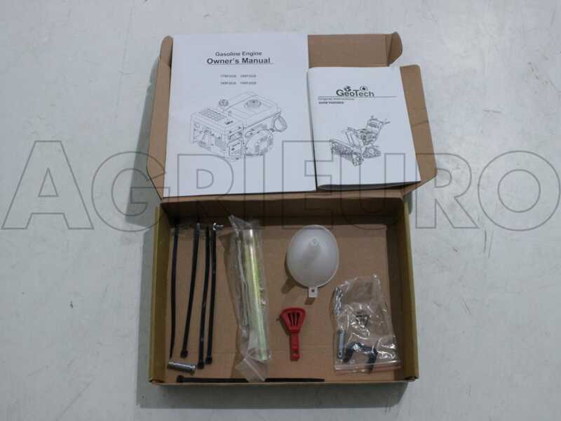 GeoTech-Pro STP766 WEL - Petrol Snowplough - Loncin G210FDS