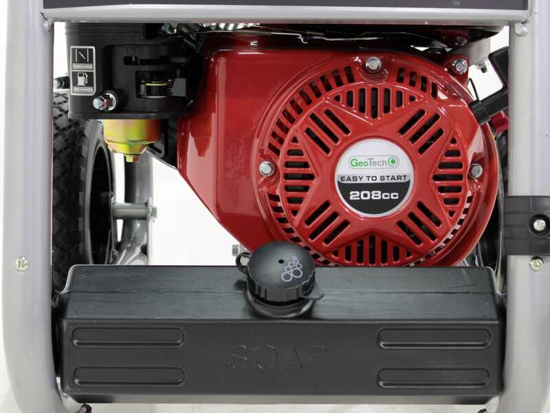 GeoTech GPW 10/220 BP Petrol Pressure Washer - 208cc and 7 HP petrol engine - 233 bar