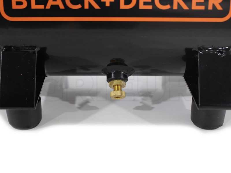 Black+Decker 195/6 NK Air Compressor, 230 V, BD 195/6/NK : Buy Online at  Best Price in KSA - Souq is now : DIY & Tools