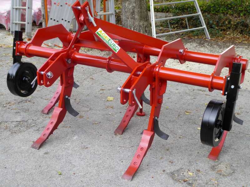 AgriEuro 200 Heavy Series Tractor-mounted Subsoiler - 5 tines - Wheels
