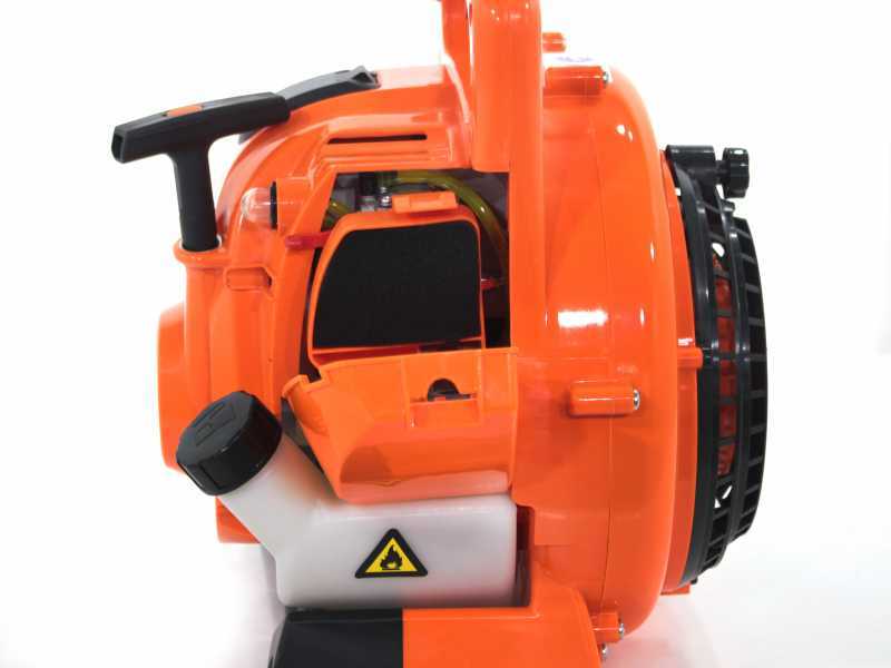 Ama AG4-BLV 3-in-1 Leaf Blower - Garden Vacuum - Shredder - with 24.5 cc 4-stroke Engine