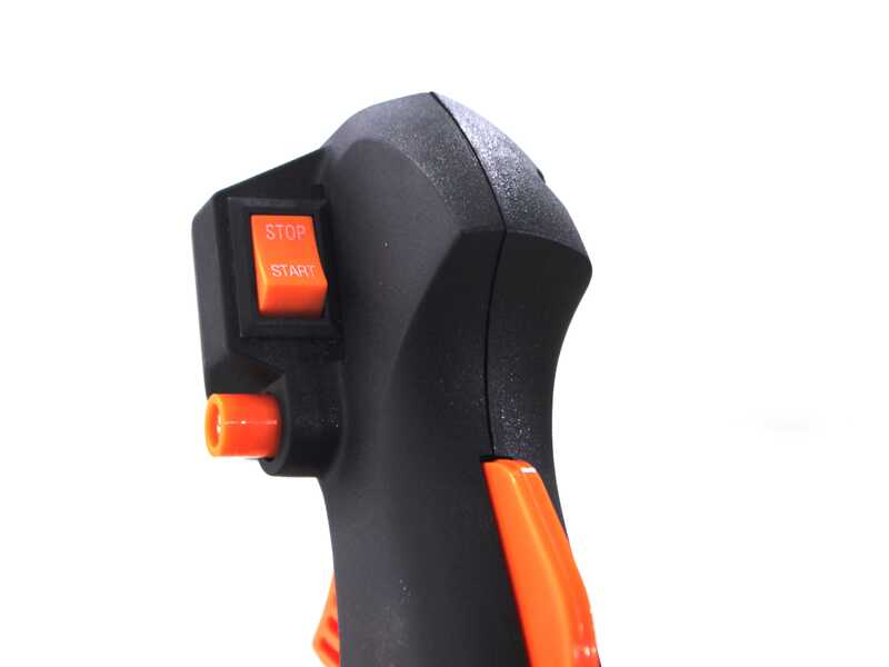 Ama KBL500 Backpack 2-stroke Leaf Blower with Padded Back Panel