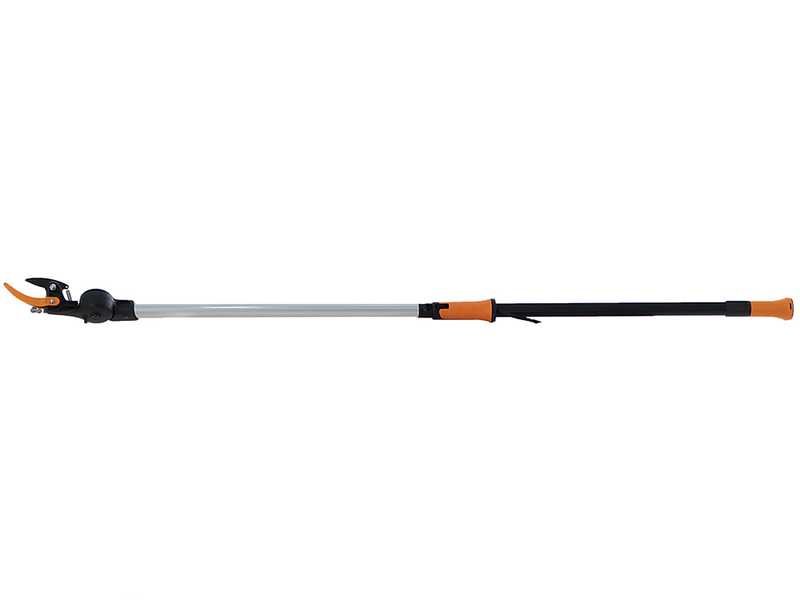 Fiskars pole saw pruner top