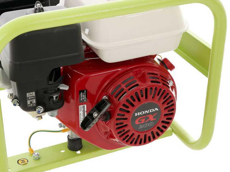 Pramac E 4000 - 3 kW Power Generator - DC 2.6 kW Single-phase