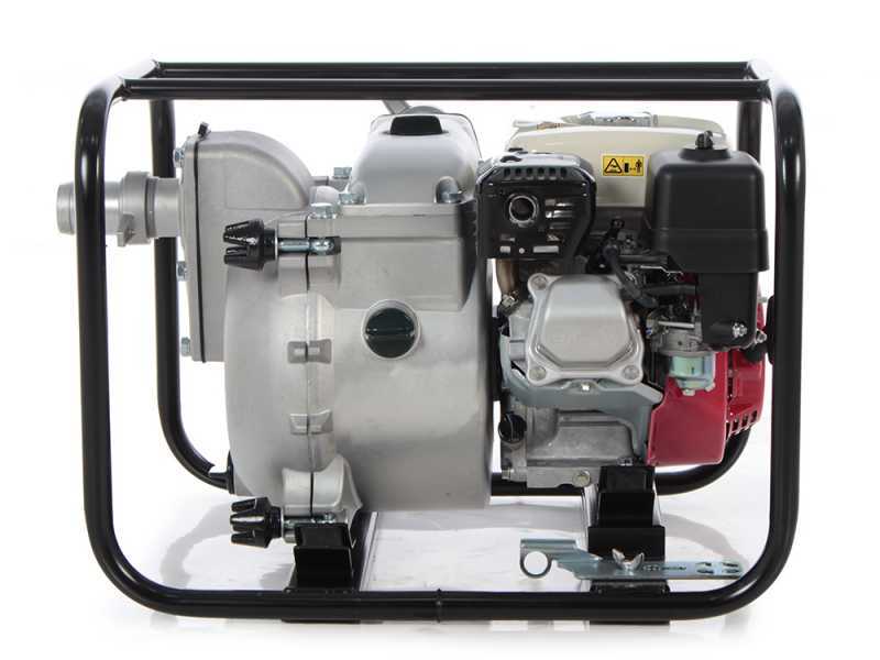 Water pump clearance with engine