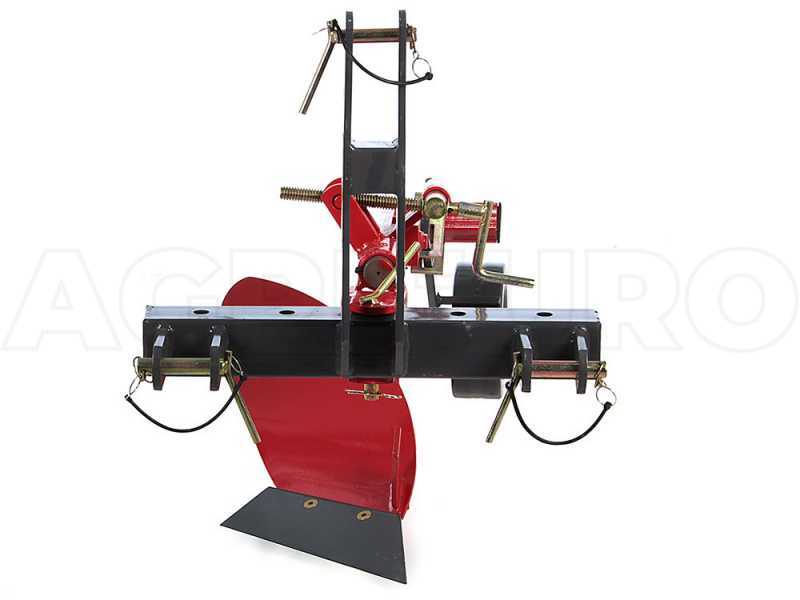 GeoTech DP16 - Tractor-Mounted Single Furrow Plough with Short Plough - For Tractors with Three-point Hitch