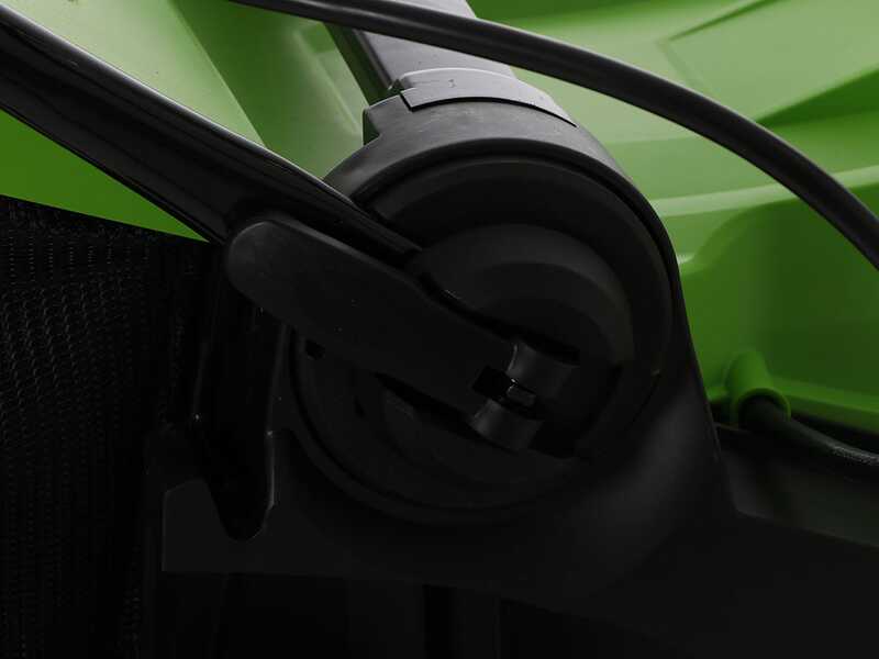 Greenworks G40LM41 Electric Battery-powered Lawn Mower 40V - 41 cm cutting width - 4A battery