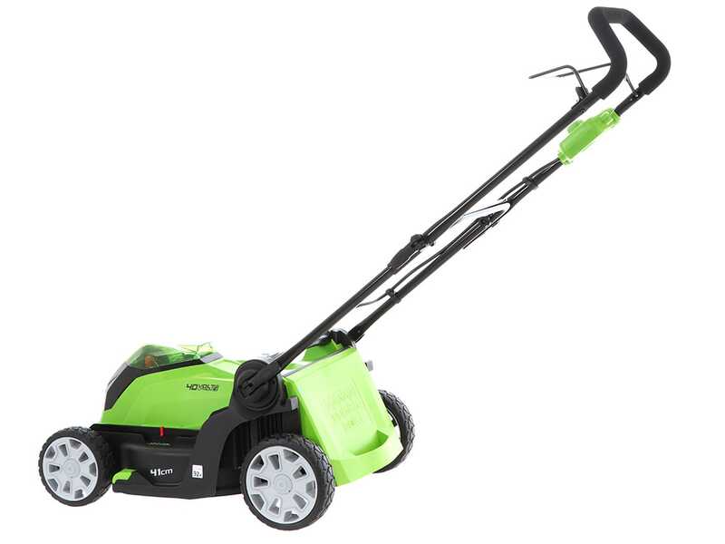 Greenworks G40LM41 Electric Battery powered Lawn Mower 40V 41 cm cutting width 4A battery