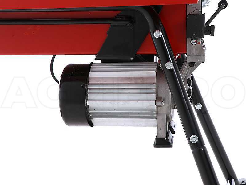 GeoTech LS7 HE EVO Horizontal Log Splitter with Electric Motor - 7 T Splitting Force