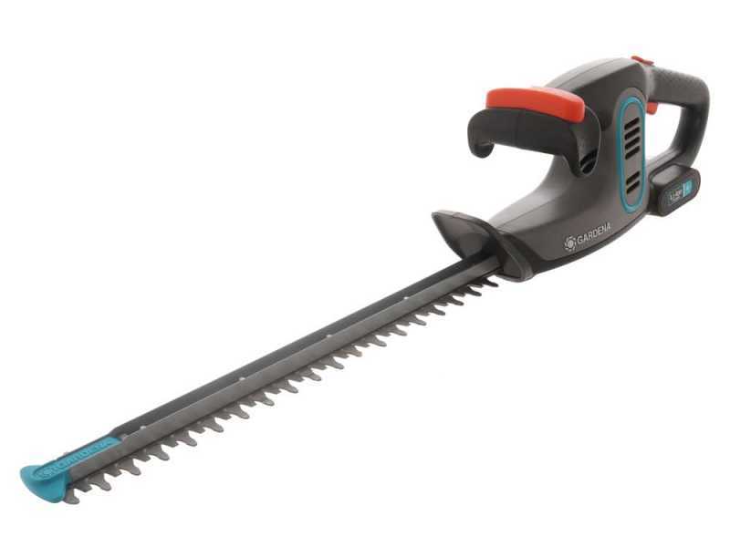 Gardena Easycut Li Lithium Battery-powered Hedge Trimmer 14.4V/2Ah - 40 cm Blade