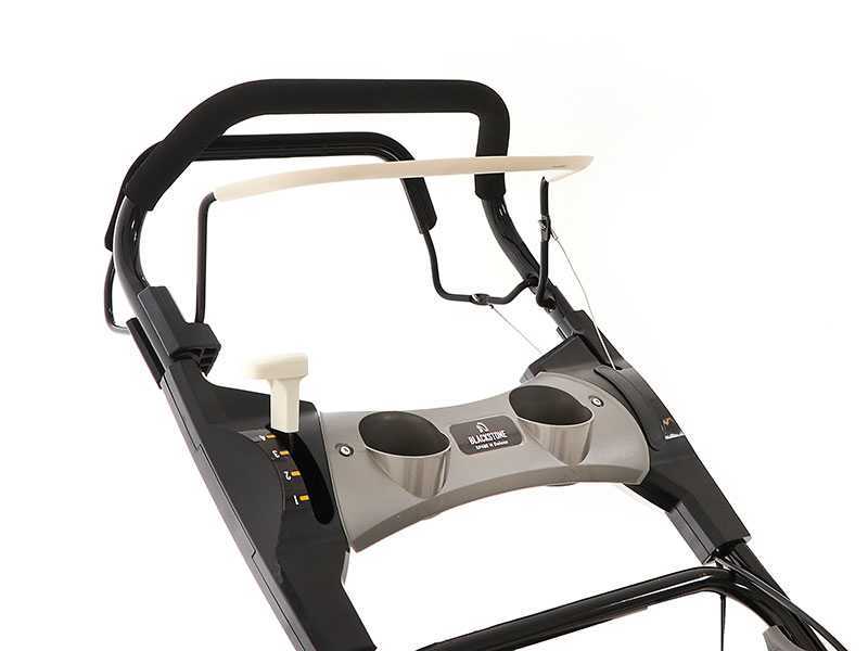Blackstone SP480 H Deluxe Self-propelled Petrol Lawn Mower with Honda GCVX 170 Engine