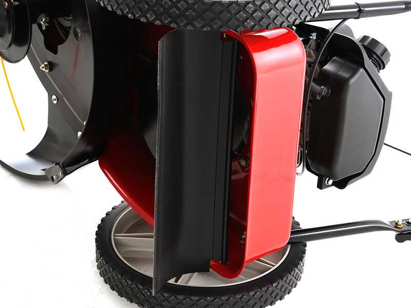 MTD WST 5522 - 4-stroke gasoline wheeled push brush cutter