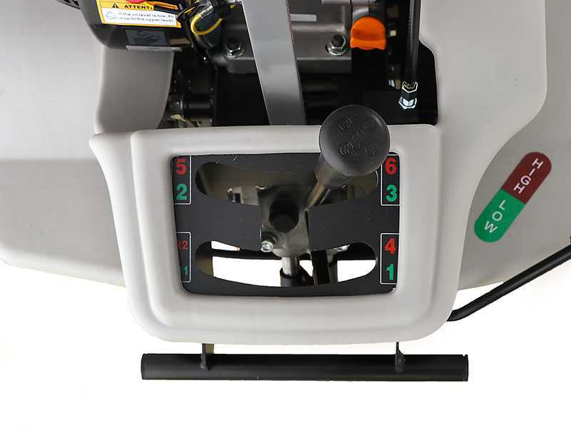 Blackstone TB 3250 E Tracked Power Barrow with extendable skids - 320 Kg loading capacity