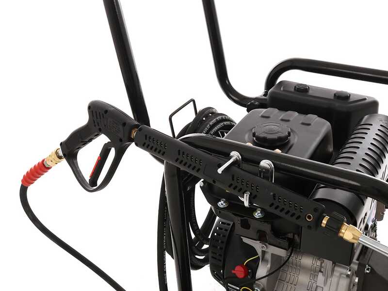 GeoTech PWP 17/275 ZW Petrol Pressure Washer with 420cc Loncin Engine