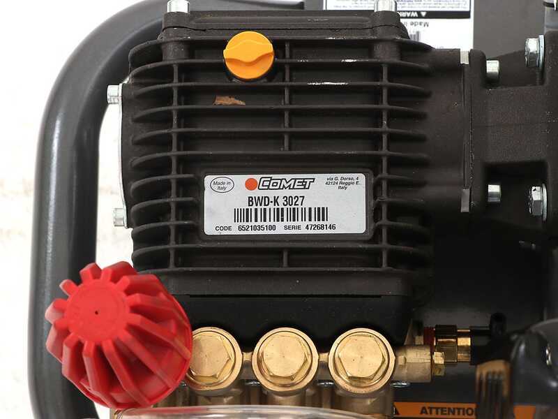 Professional petrol pressure washer BWDK 11/200 PRO - 200 bar 660 l/m - Comet BWD-K pump - Honda GX 200 engine