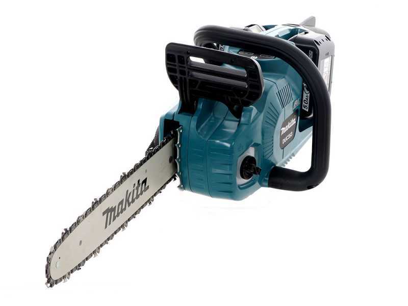 Makita DUC353Z Battery powered Electric Chainsaw 2 5Ah 18V Batteries and Battery Charger Included