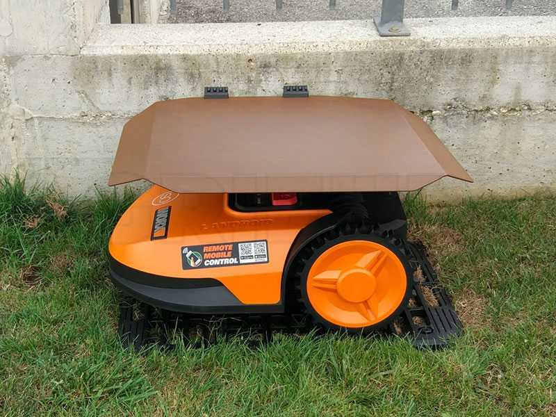 Station cover for the new WORX LANDROID L robot lawn mower - made of Corten painted aluminium