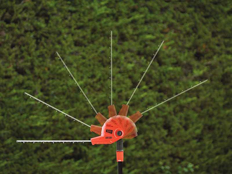 Black and decker new arrivals extended hedge trimmer