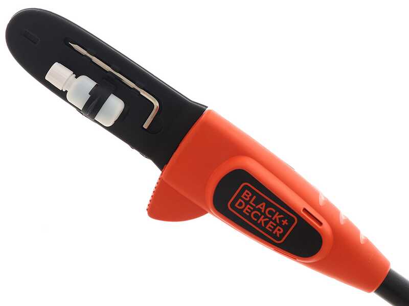 Black &amp; Decker GPC1820L20-QW 18V Battery-powered Pruner on Extension Pole - 2Ah Battery + Free 18V 2Ah battery