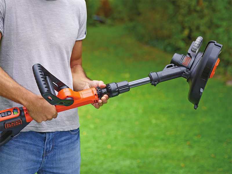 Black & decker online 18 volt hedge trimmer