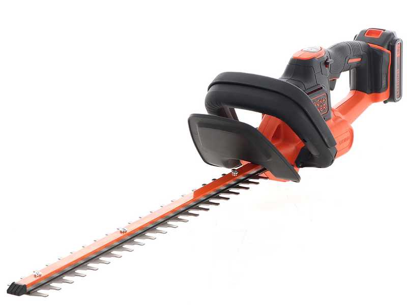 Black Decker GTC18502PC Battery powered Hedge Trimmer best