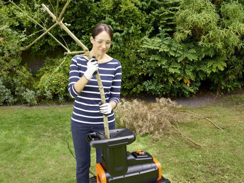 Black and 2025 decker garden shredder
