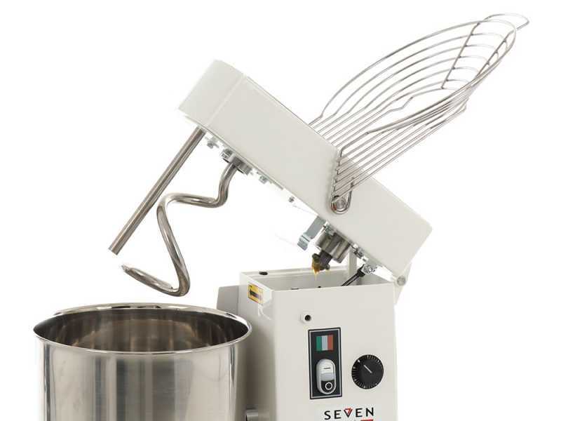 Seven Italy GHR 20 - Spiral mixer - 400V - With wheels and timer
