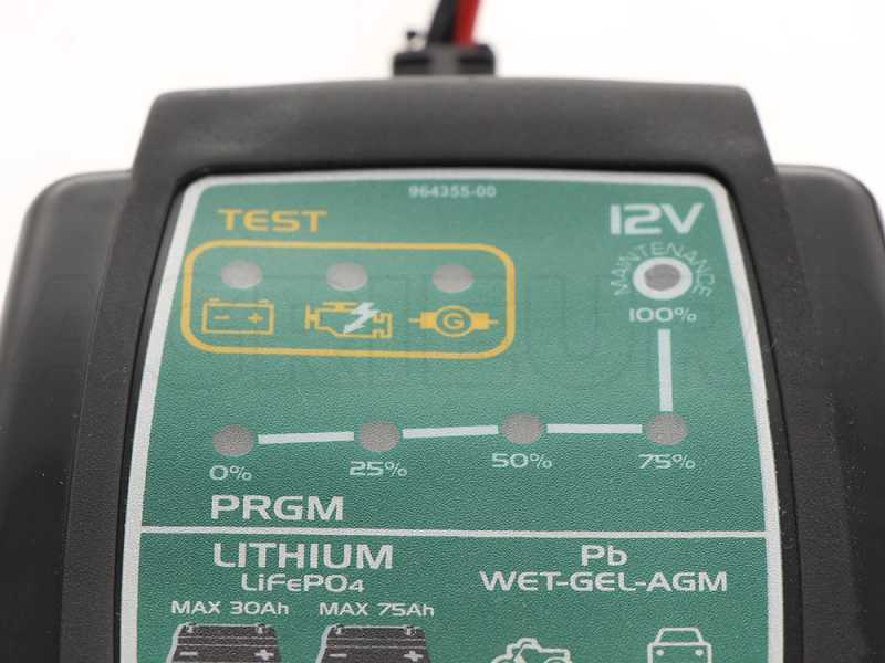 Automatic battery charger and DECA SM C36LT CANBUS battery maintainer - batteries up to 150 Ah