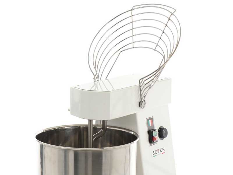 Seven Italy GH 30 - Spiral mixer - 230V - With wheels and timer
