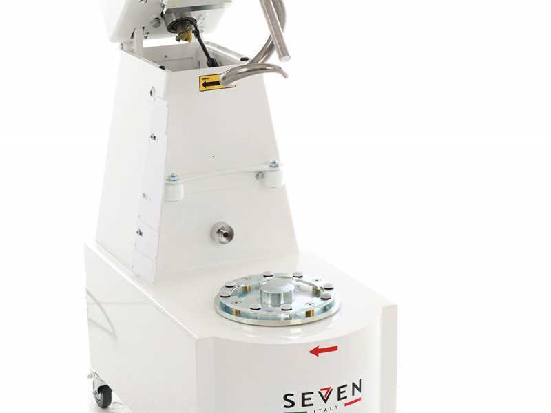 Seven Italy GHR 40 - Spiral mixer - 230V - With wheels and timer