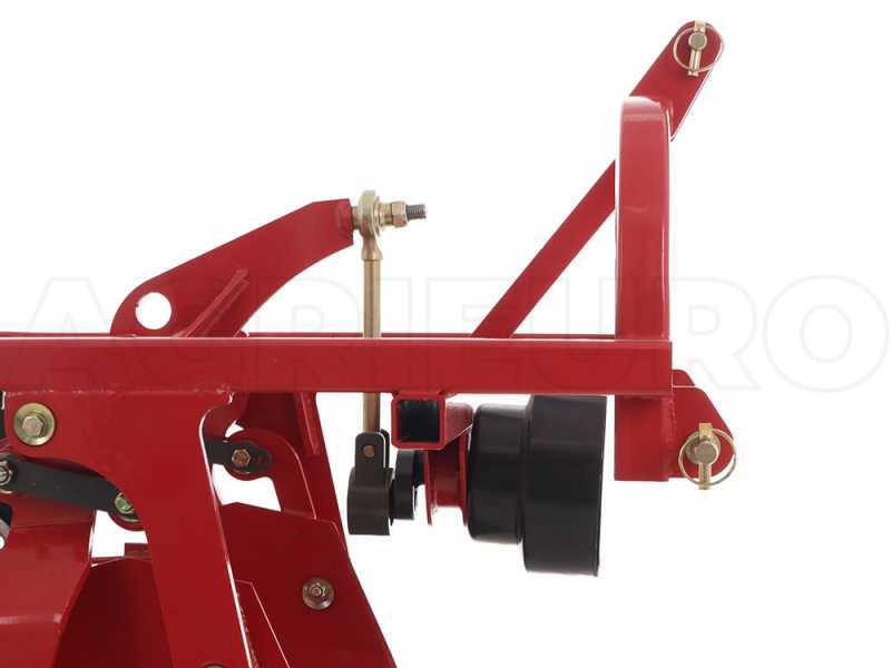 GeoTech Pro PD-50N potato harvester - Suitable for potatoes, onions and garlic - Swinging sieves - For tractors with three-point hitch