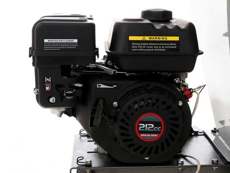 BlackStone CSB70L - Petrol garden shredder - Loncin 7 HP gasoline engine