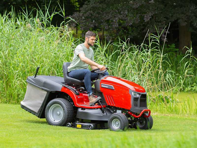 Snapper RPX310 Riding on Mower best deal on AgriEuro