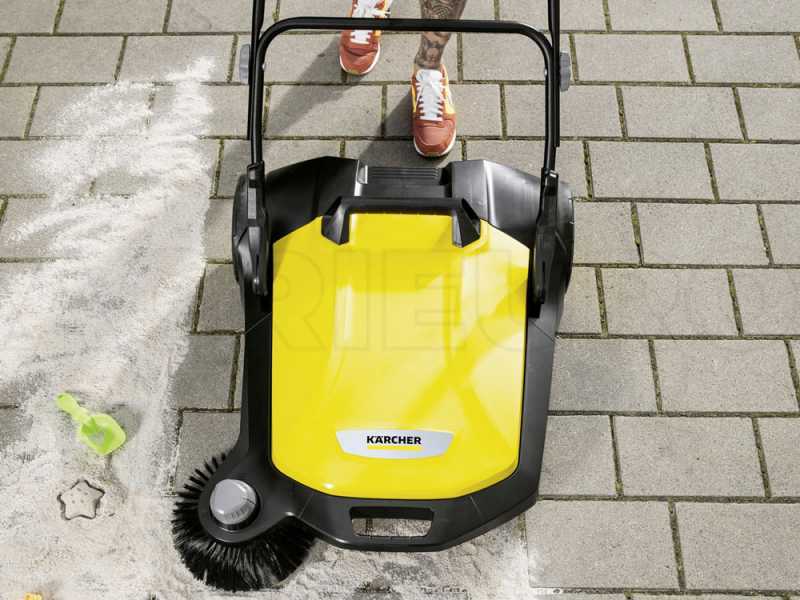 K&auml;rcher S 6 Manual Hand-push Power Sweeper with collection basket - Height Adjusting Knob - 38 L Collector