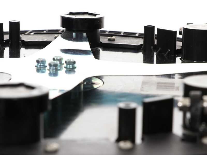 Wiper Blitz XH4 NIKO Robot Lawn Mower without Perimeter Wire - No Installation Required