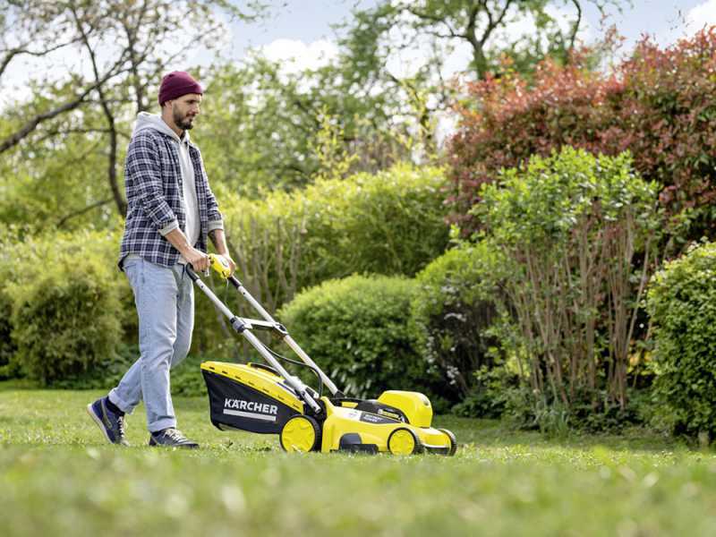 K&auml;rcher LMO 36-40 Battery-powered Electric Lawn Mower - with Grass Collector