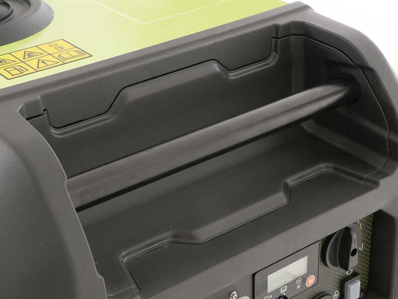 Pramac P3500I - 3.3 kW Inverter Silenced Petrol Power Generator with AVR - DC 3 kW Single-phase